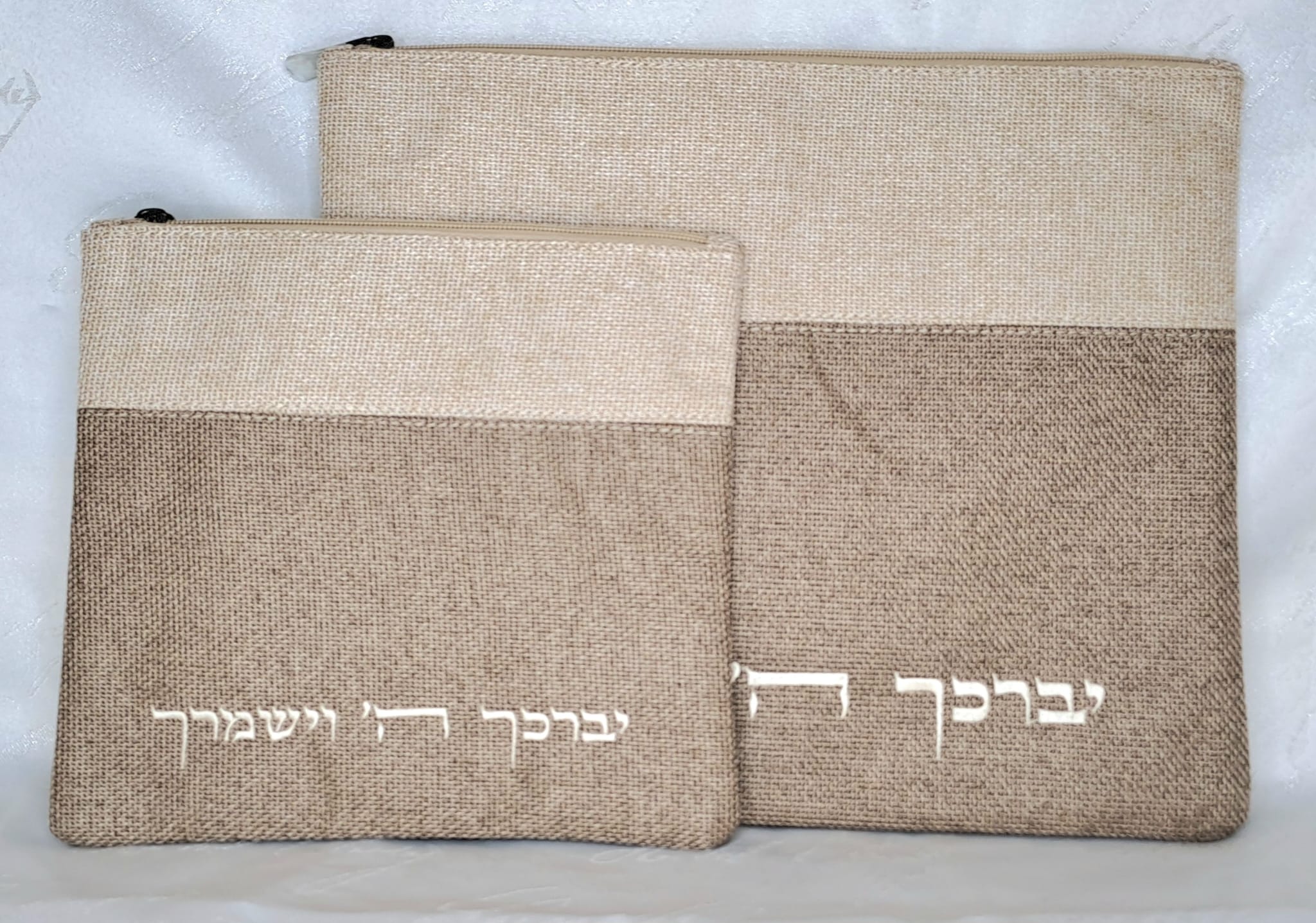 כיסוי טלית ותפילין פשתן בעיצוב קרם בהיר כהה אוריה אומנות ועיצוב בטליתות 1
